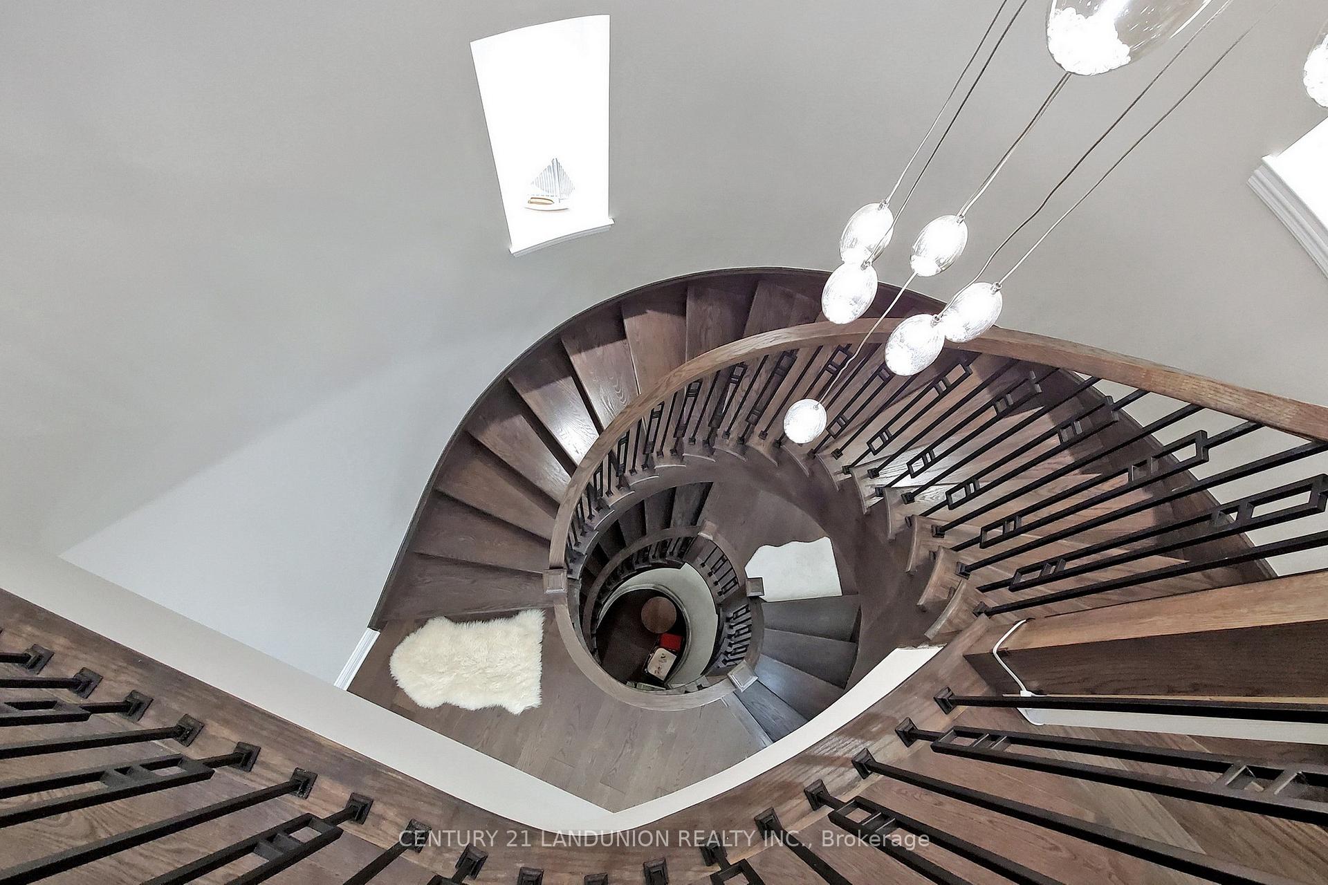 Photo 31 of 22 Conger Street, Vaughan, Patterson — HOMEH