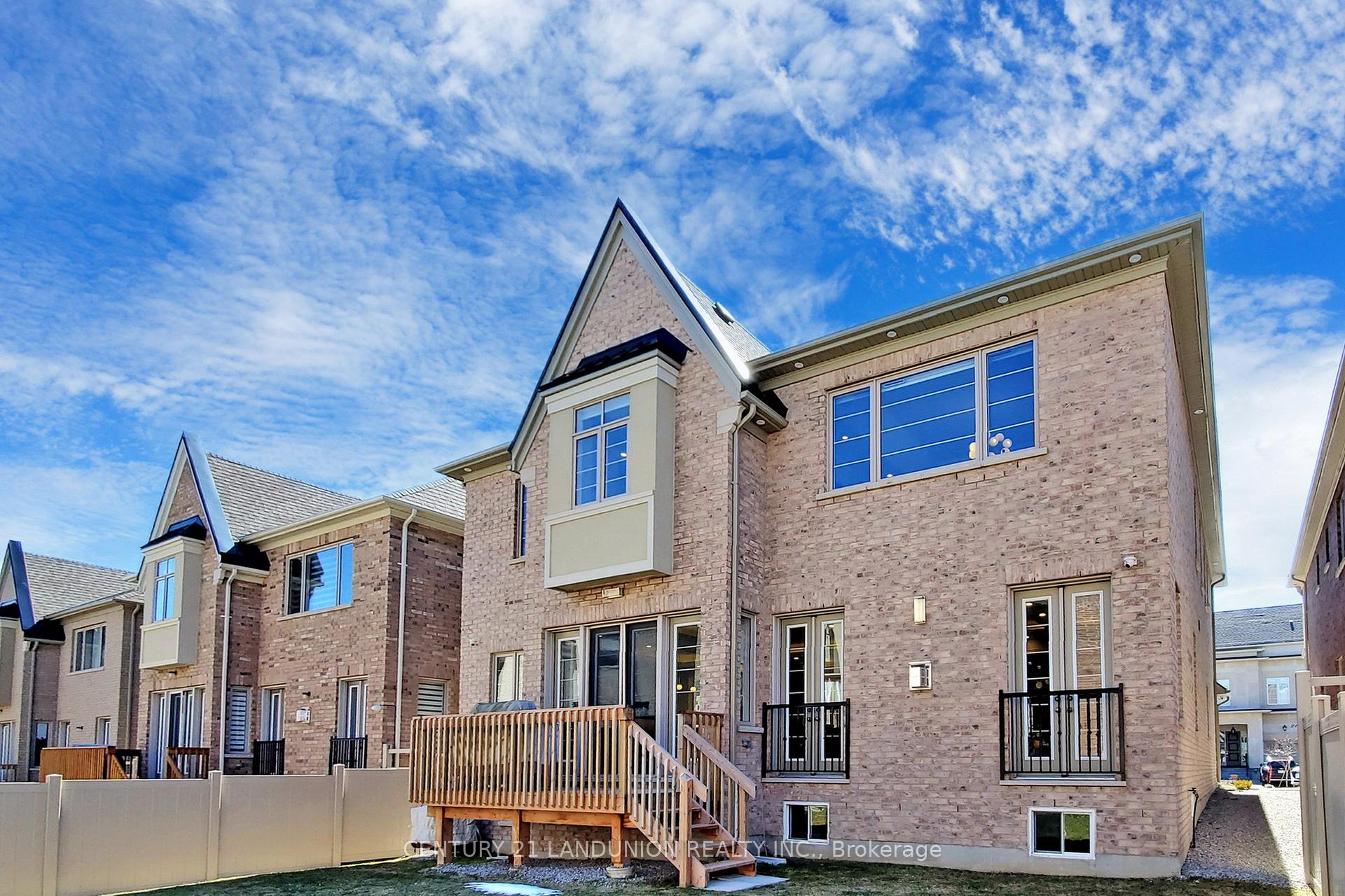 Photo 35 of 22 Conger Street, Vaughan, Patterson — HOMEH