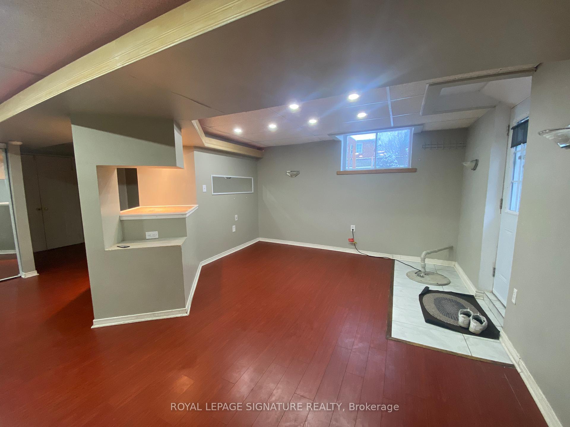Photo 1 of Unit BSMT, 622 Chartwell Court, Pickering, Amberlea — HOMEH