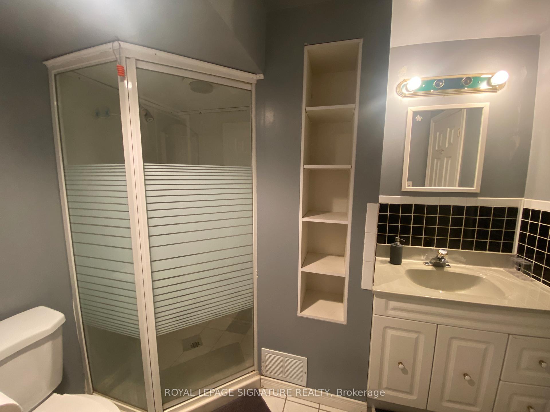 Photo 3 of Unit BSMT, 622 Chartwell Court, Pickering, Amberlea — HOMEH