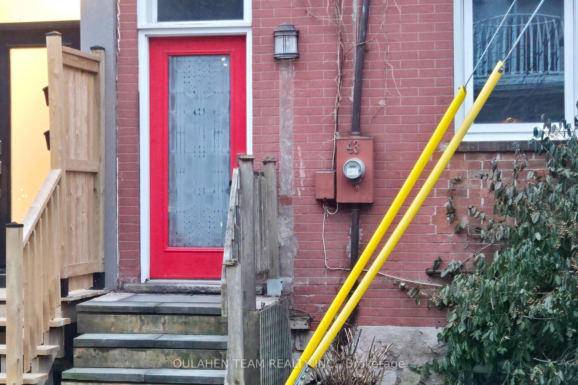 Photo 2 of 43 Norwood Terrace, Toronto, East End-Danforth — HOMEH
