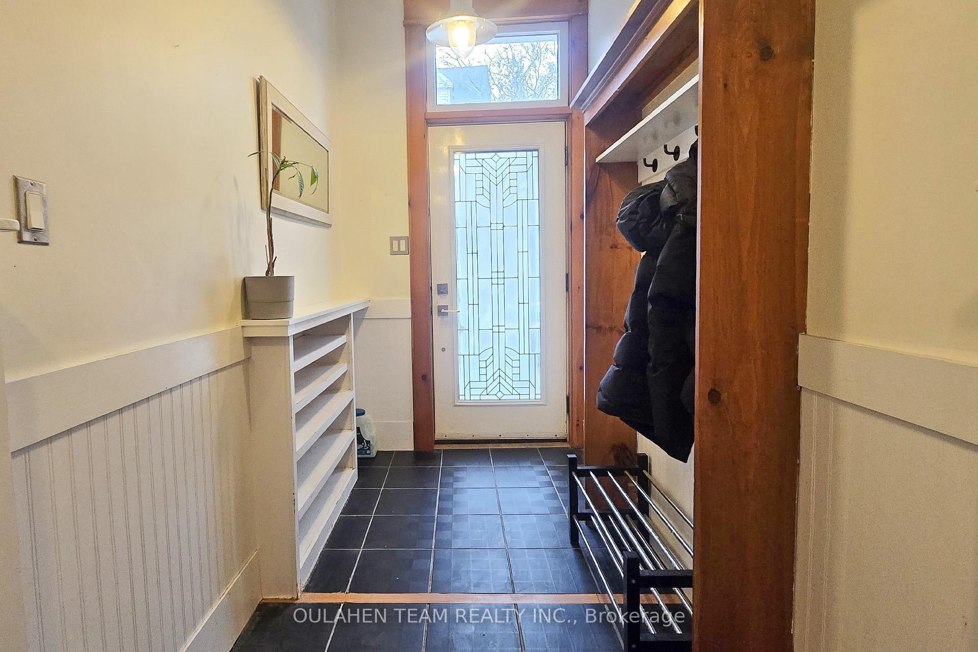 Photo 3 of 43 Norwood Terrace, Toronto, East End-Danforth — HOMEH