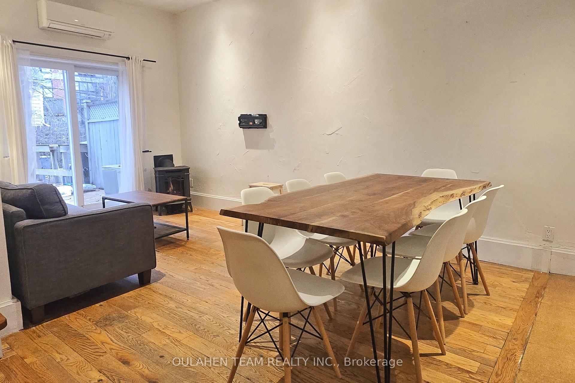 Photo 5 of 43 Norwood Terrace, Toronto, East End-Danforth — HOMEH