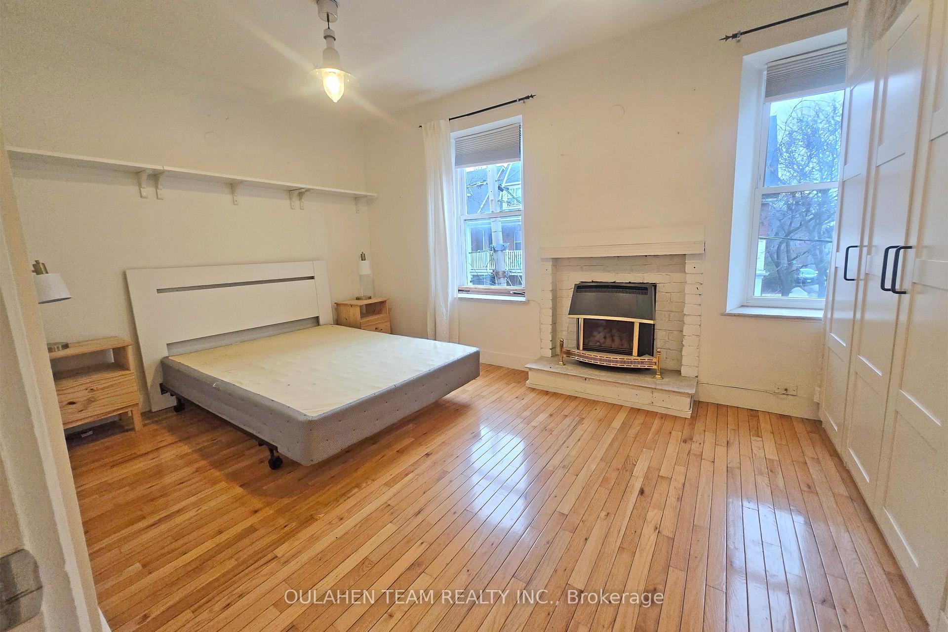 Photo 18 of 43 Norwood Terrace, Toronto, East End-Danforth — HOMEH