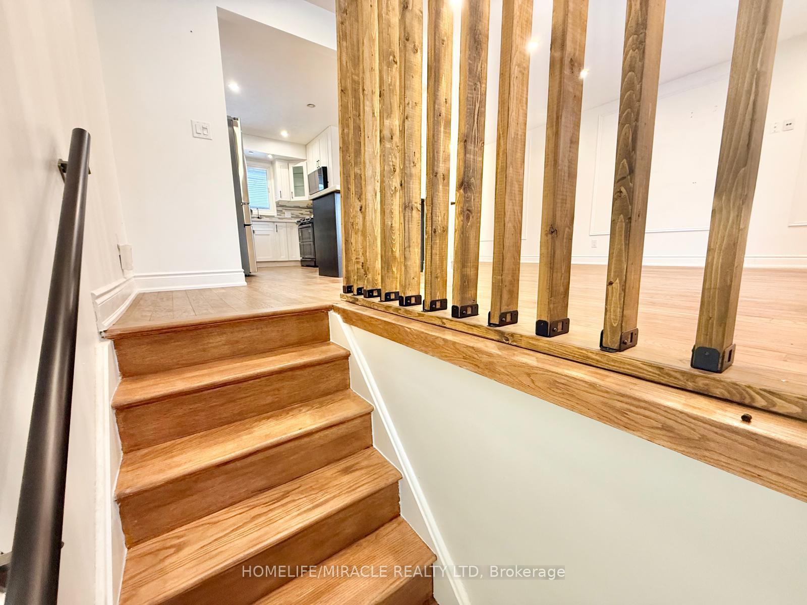 Photo 1 of Unit Main Unit, 12 Foster Crescent E, Waterloo — HOMEH