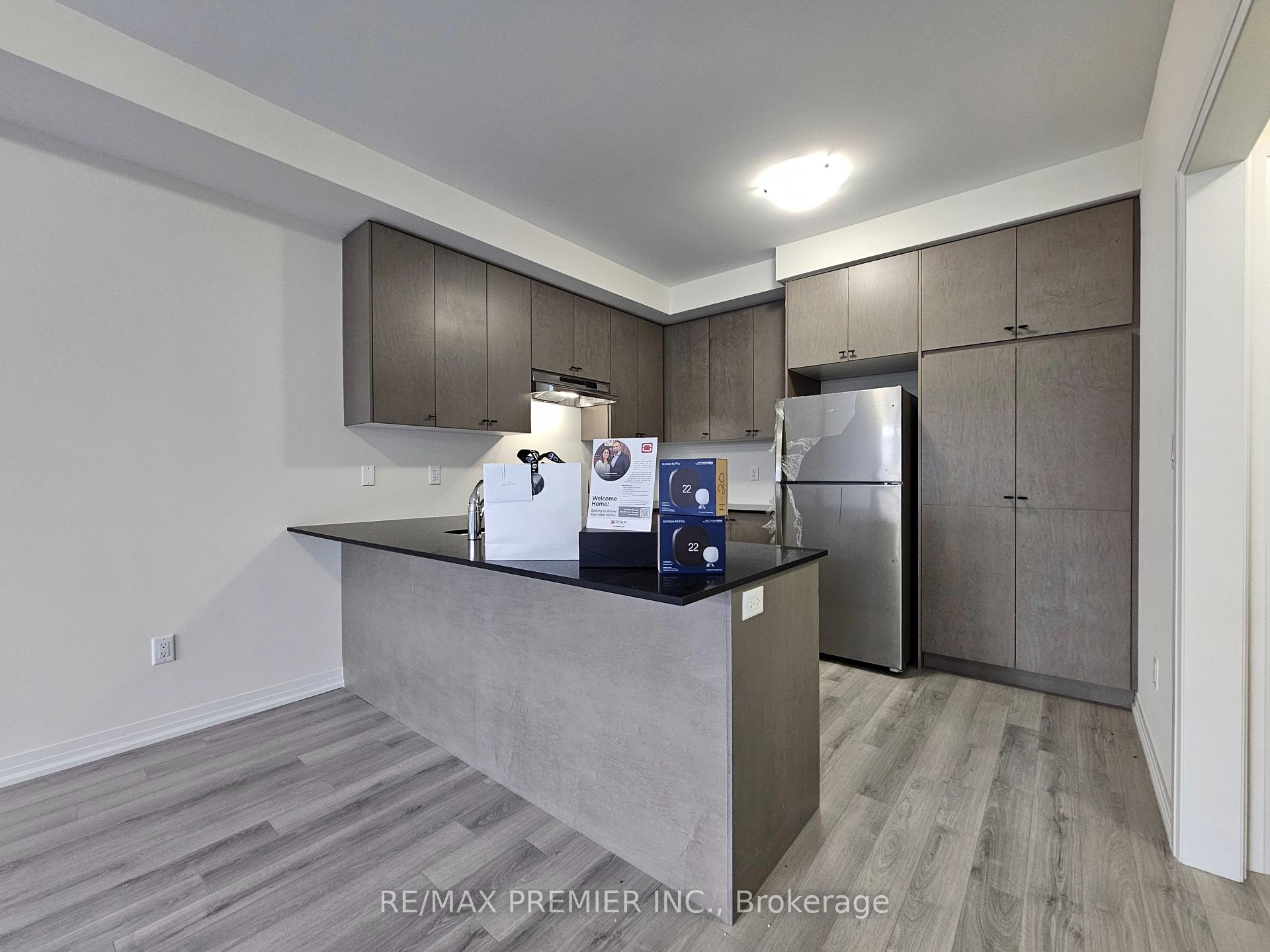 Photo 12 of 21 Bluebird Lane, Barrie, Painswick South — HOMEH