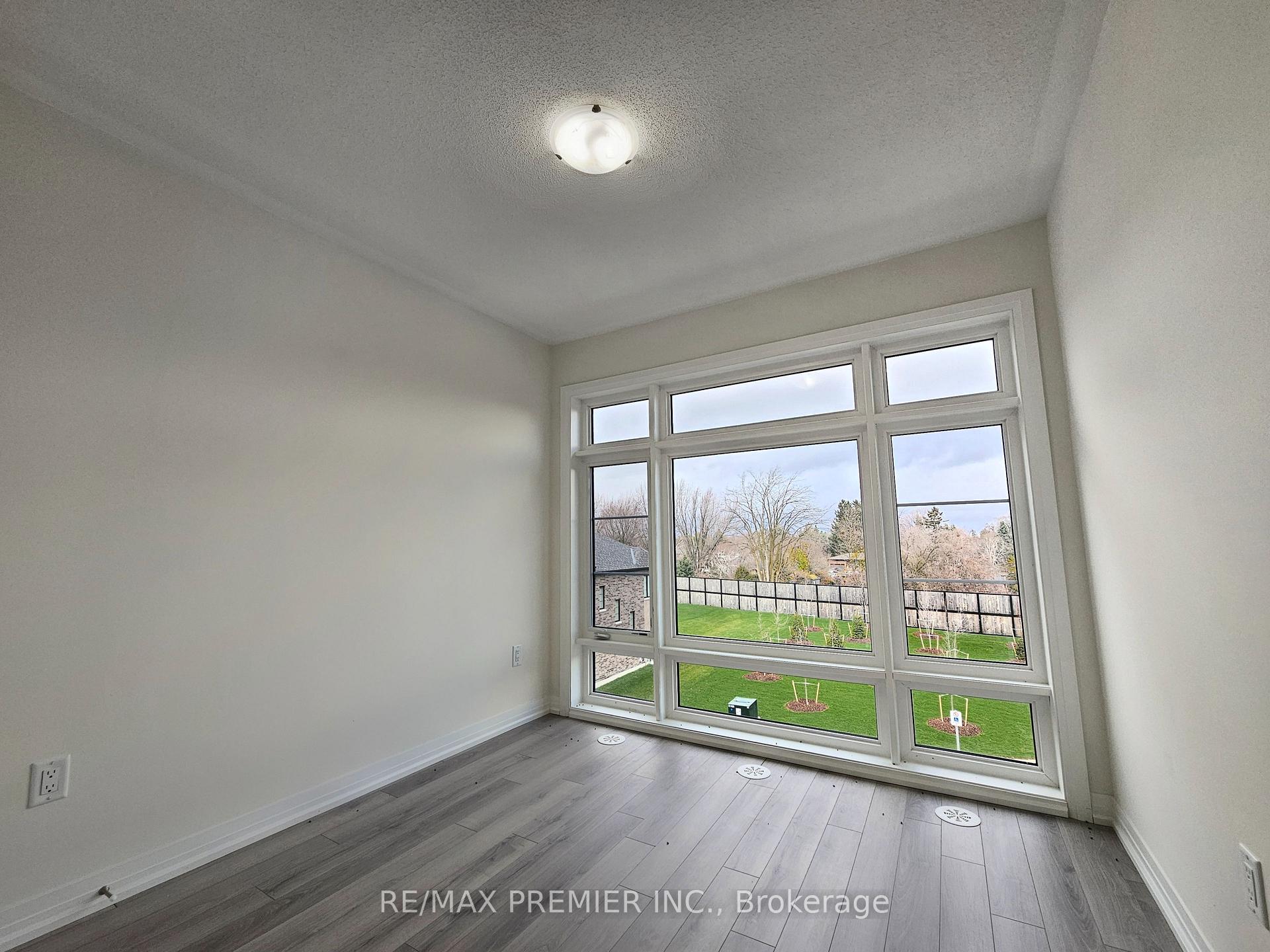 Photo 20 of 21 Bluebird Lane, Barrie, Painswick South — HOMEH