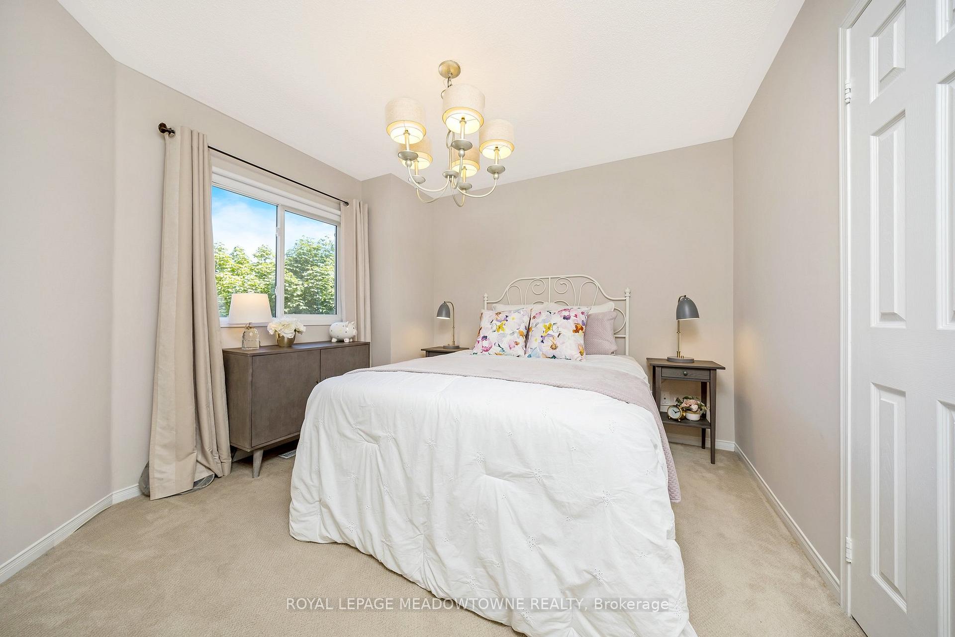 Photo 24 of 110 Pentland Road, Hamilton, Waterdown — HOMEH