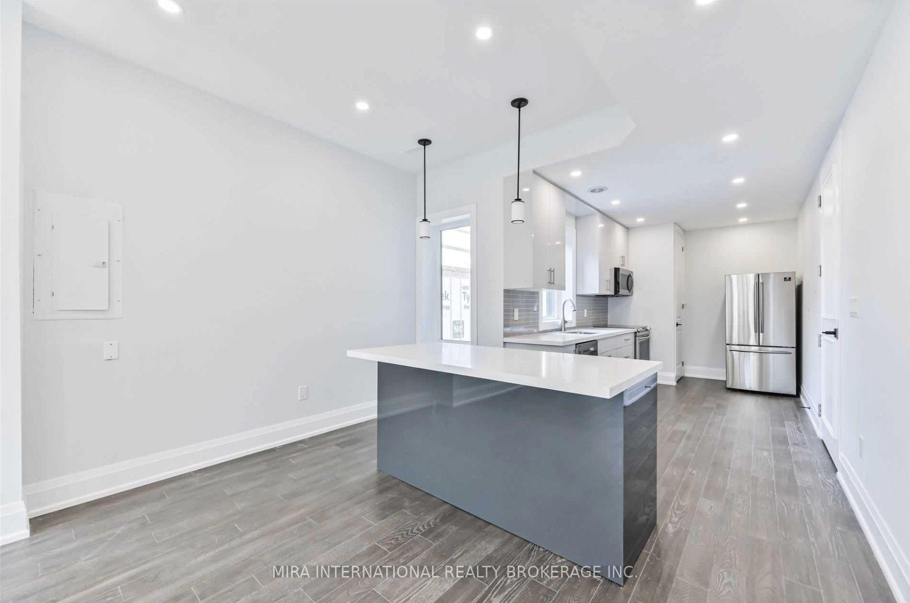 Photo 8 of Unit M2, 260 Lisgar Street, Toronto, Little Portugal — HOMEH