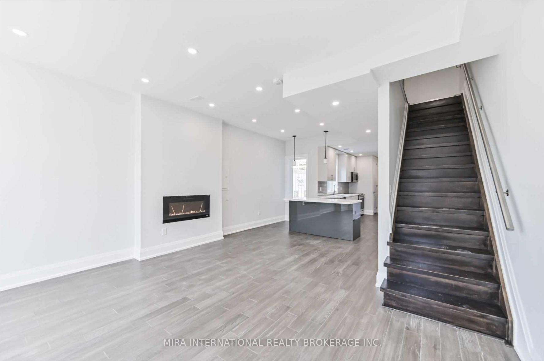 Photo 7 of Unit M2, 260 Lisgar Street, Toronto, Little Portugal — HOMEH