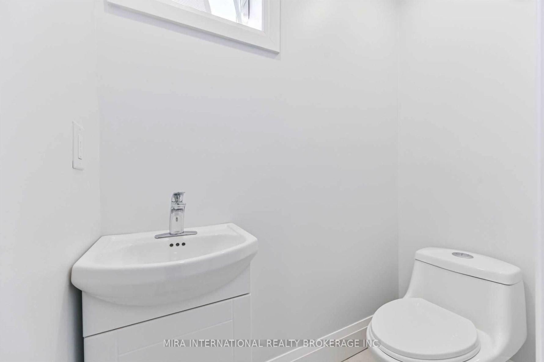 Photo 10 of Unit M2, 260 Lisgar Street, Toronto, Little Portugal — HOMEH