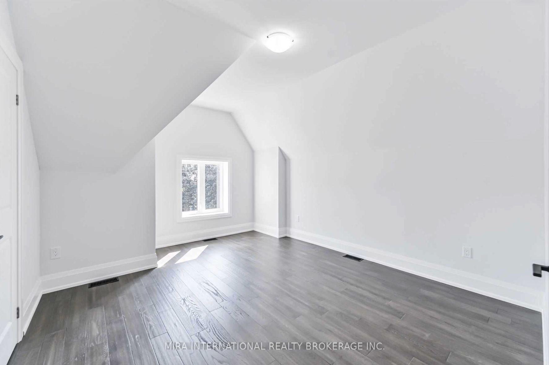 Photo 11 of Unit M2, 260 Lisgar Street, Toronto, Little Portugal — HOMEH