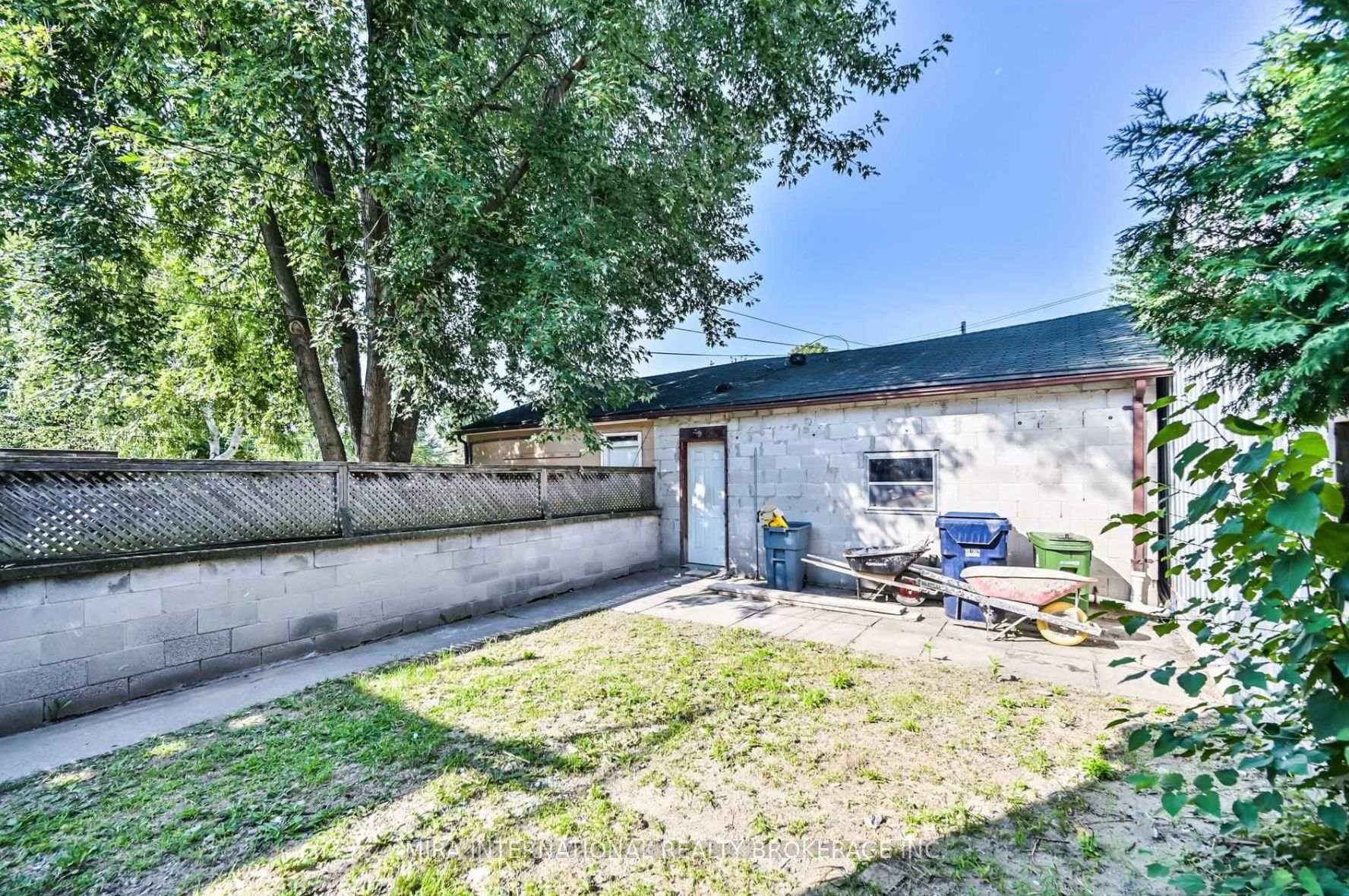Photo 19 of Unit M2, 260 Lisgar Street, Toronto, Little Portugal — HOMEH