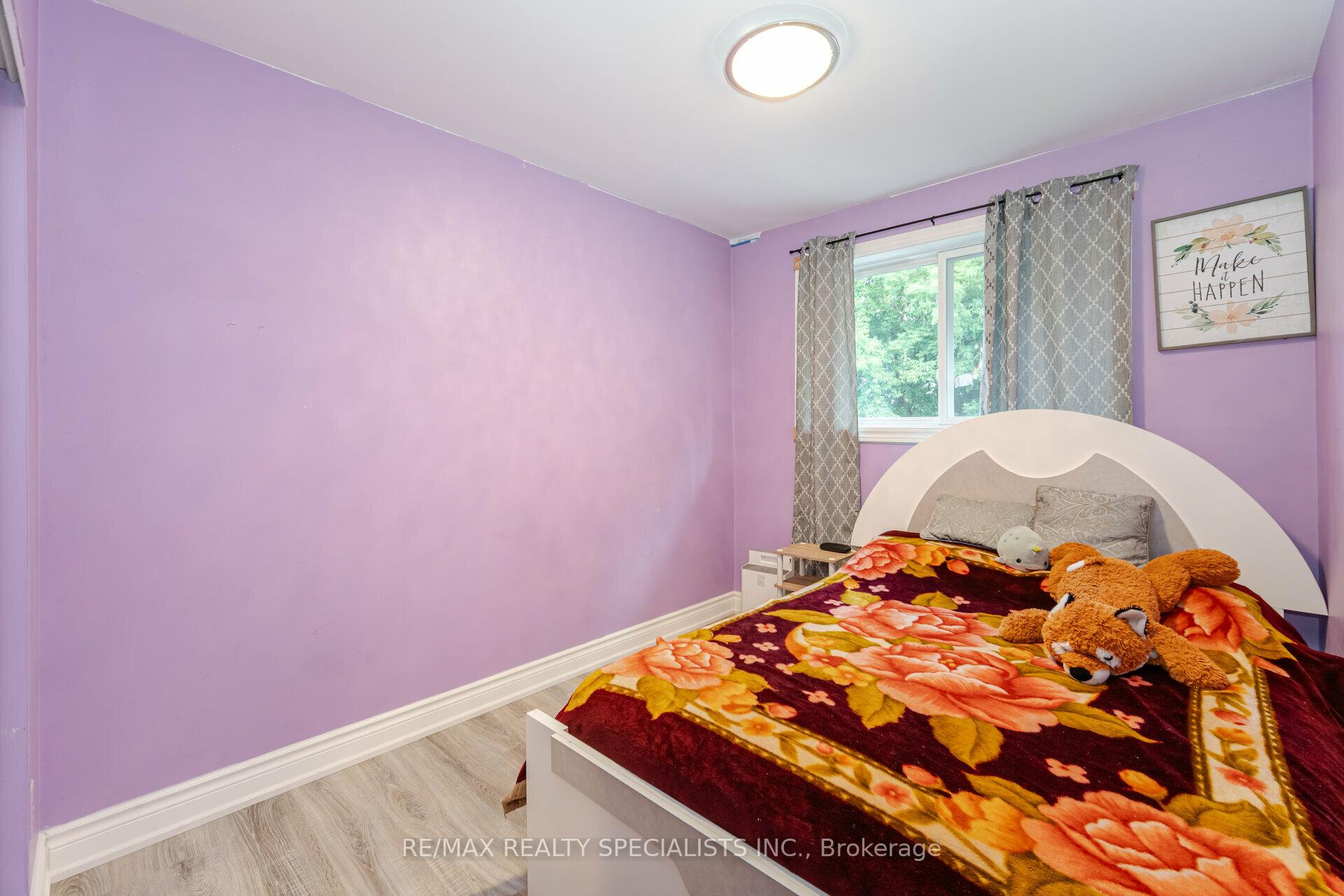 Photo 15 of 21 Crawford Drive, Brampton, Madoc — HOMEH