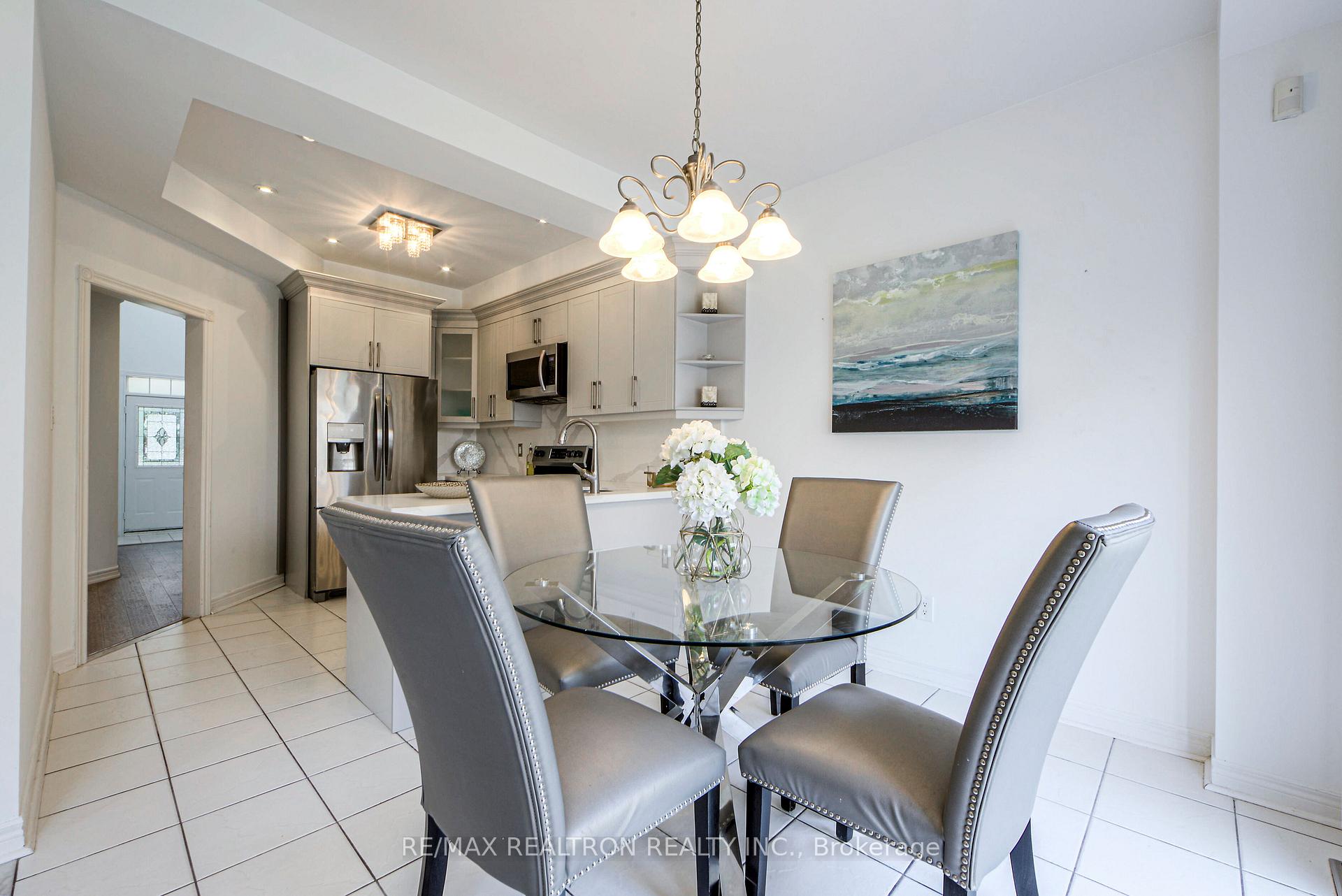Photo 13 of 269 Treasure Road E, Vaughan, Vellore Village — HOMEH