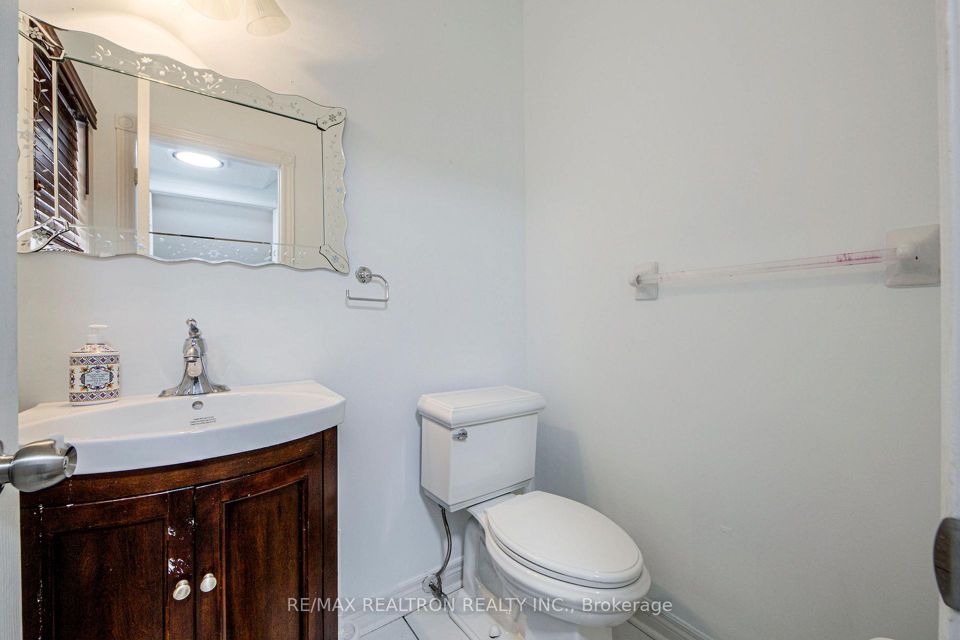 Photo 19 of 269 Treasure Road E, Vaughan, Vellore Village — HOMEH
