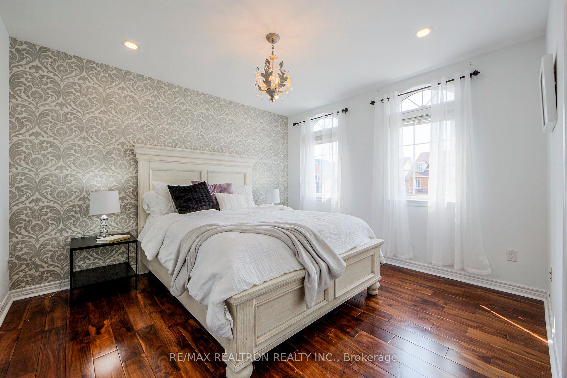 Photo 16 of 269 Treasure Road E, Vaughan, Vellore Village — HOMEH