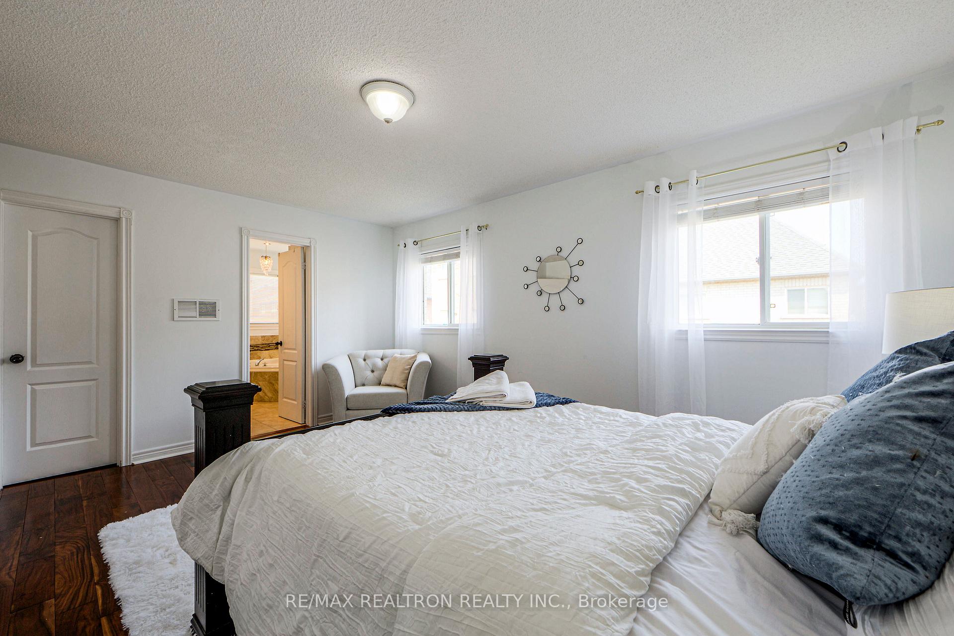 Photo 20 of 269 Treasure Road E, Vaughan, Vellore Village — HOMEH