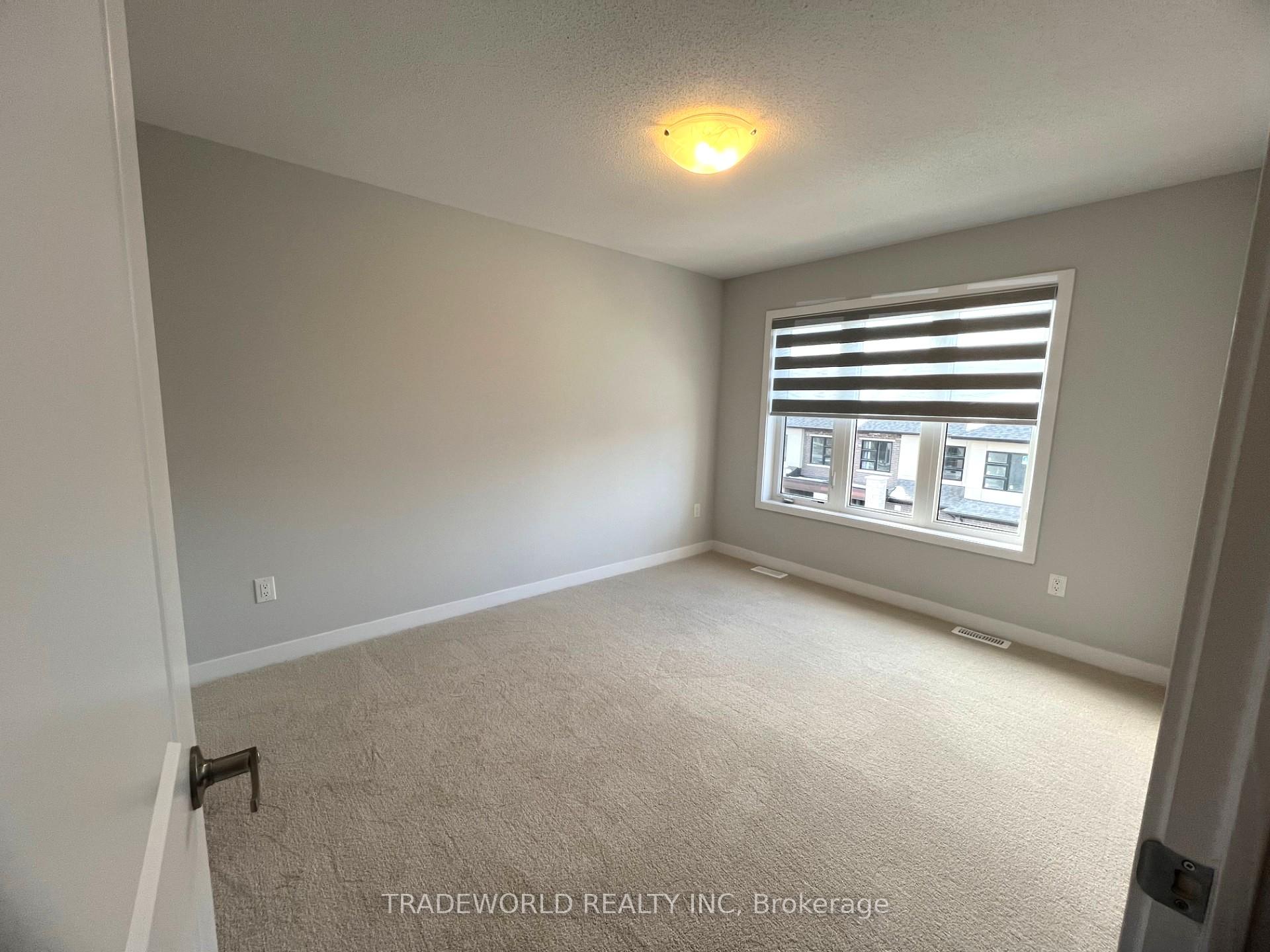 Photo 10 of 9 John Canning Way, Markham, Unionville — HOMEH