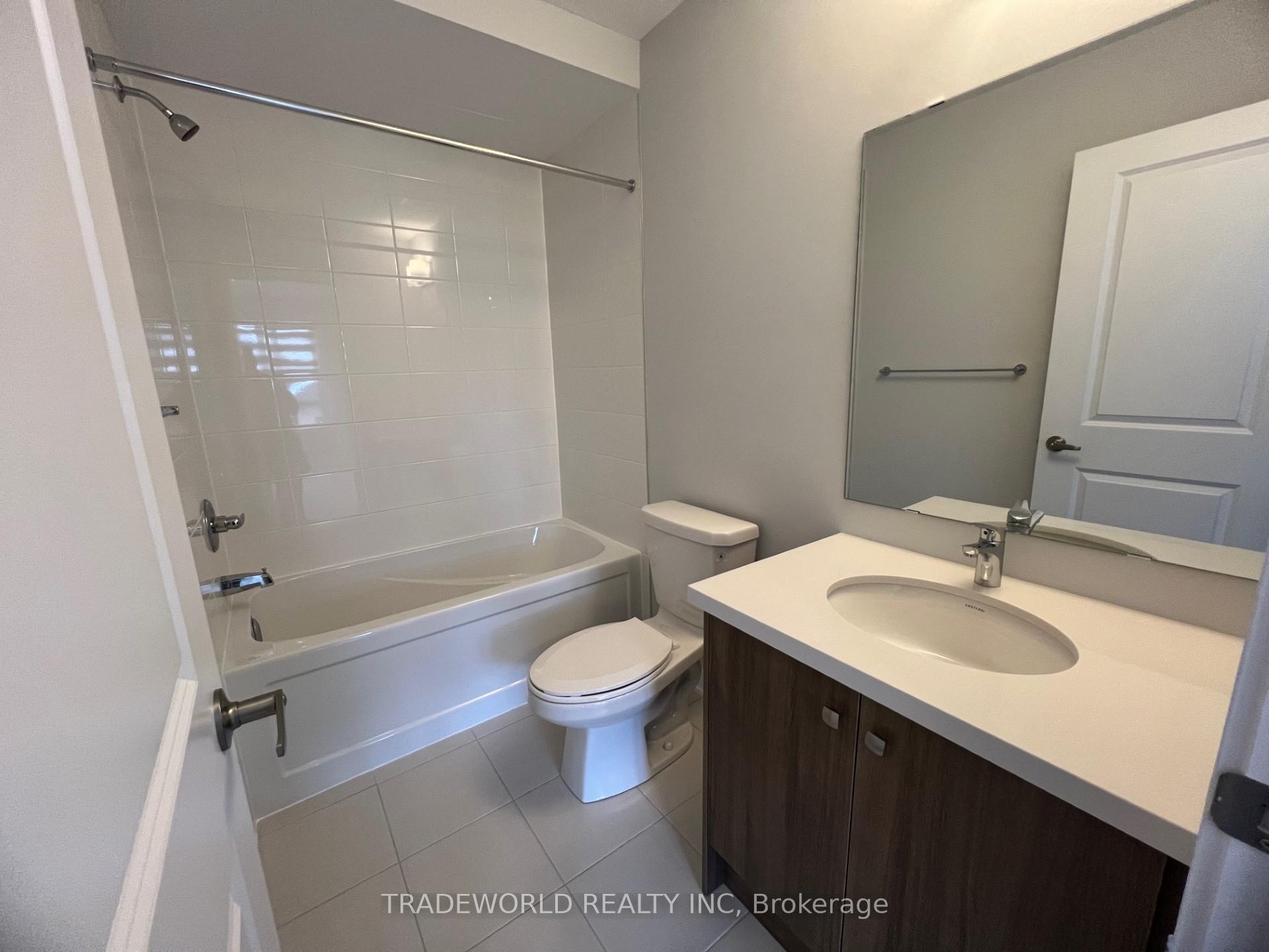 Photo 15 of 9 John Canning Way, Markham, Unionville — HOMEH