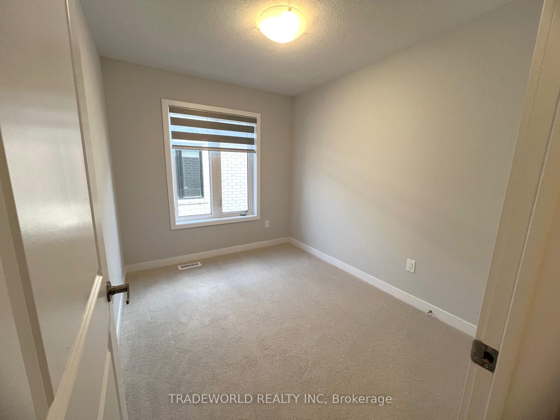 Photo 21 of 9 John Canning Way, Markham, Unionville — HOMEH