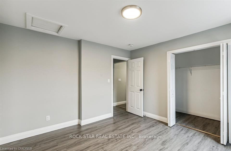Photo 15 of 131 Bell Avenue, Hamilton, Bartonville — HOMEH