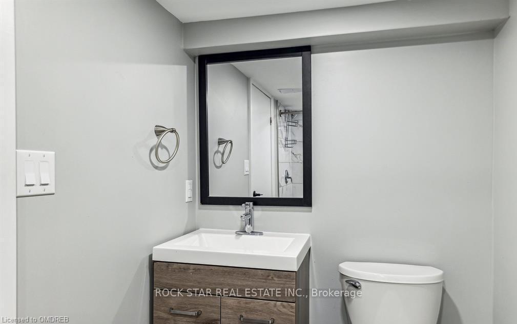 Photo 37 of 131 Bell Avenue, Hamilton, Bartonville — HOMEH