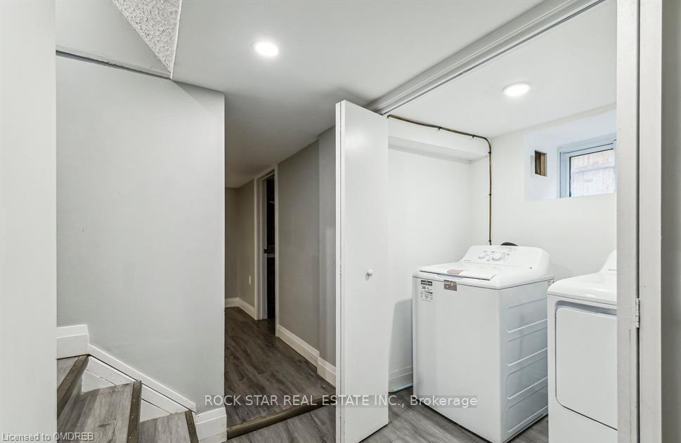 Photo 38 of 131 Bell Avenue, Hamilton, Bartonville — HOMEH