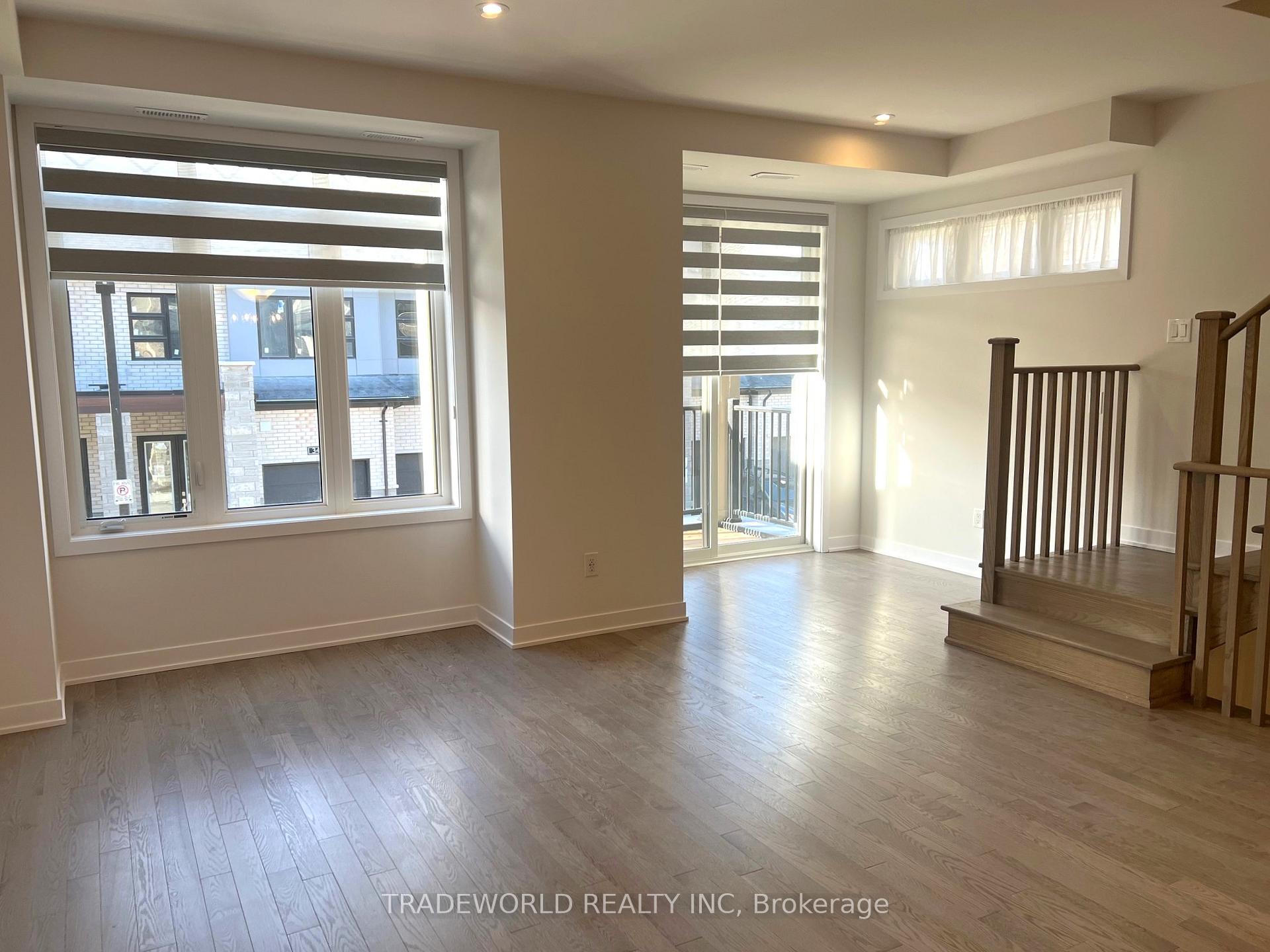 Photo 4 of 29 John Canning Way, Markham, Unionville — HOMEH