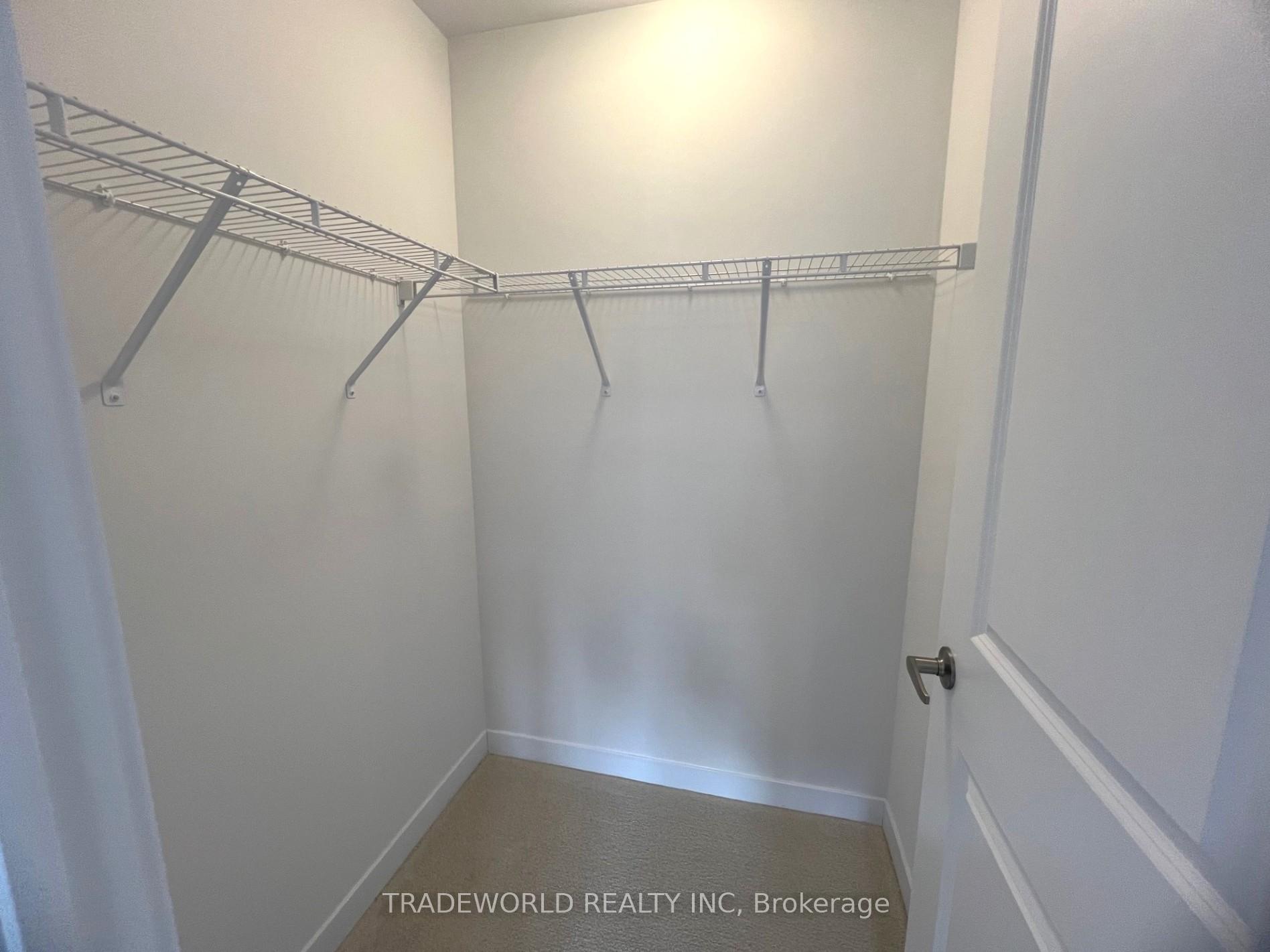 Photo 12 of 29 John Canning Way, Markham, Unionville — HOMEH