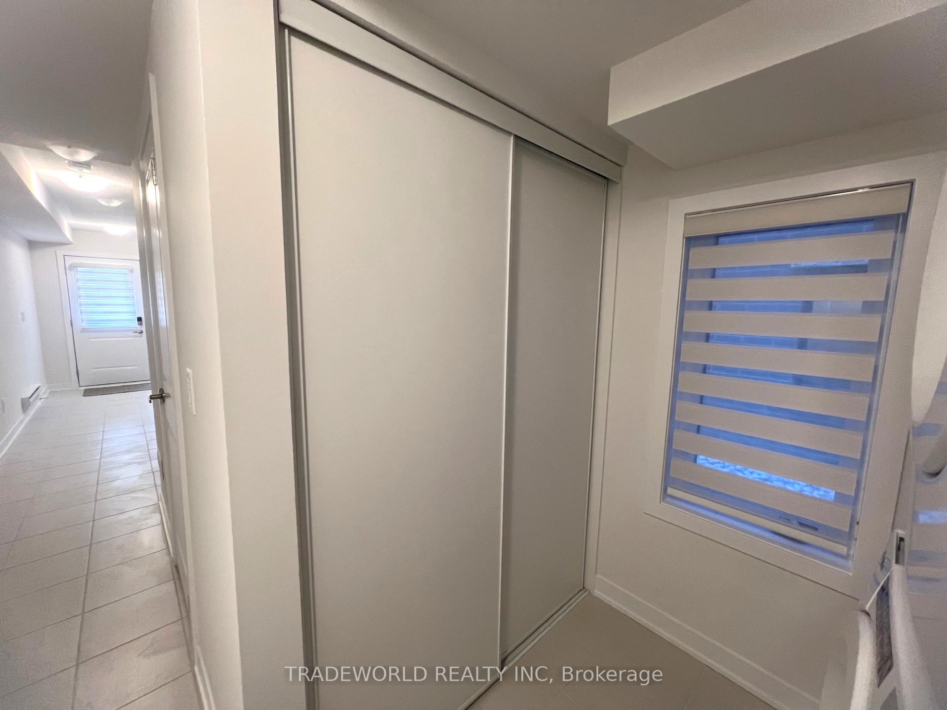 Photo 23 of 29 John Canning Way, Markham, Unionville — HOMEH
