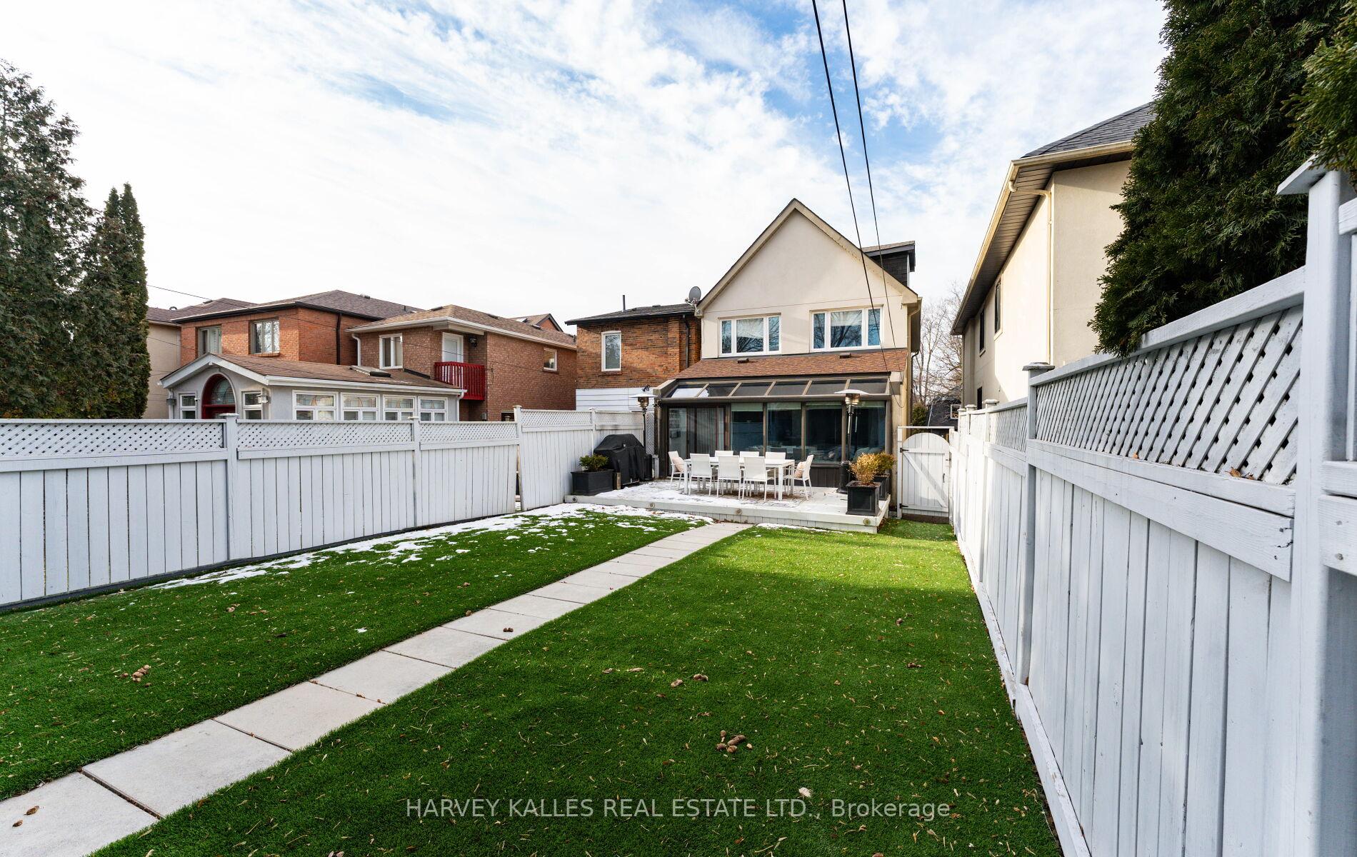 Photo 27 of 25 Gilgorm Road, Toronto, Forest Hill North — HOMEH