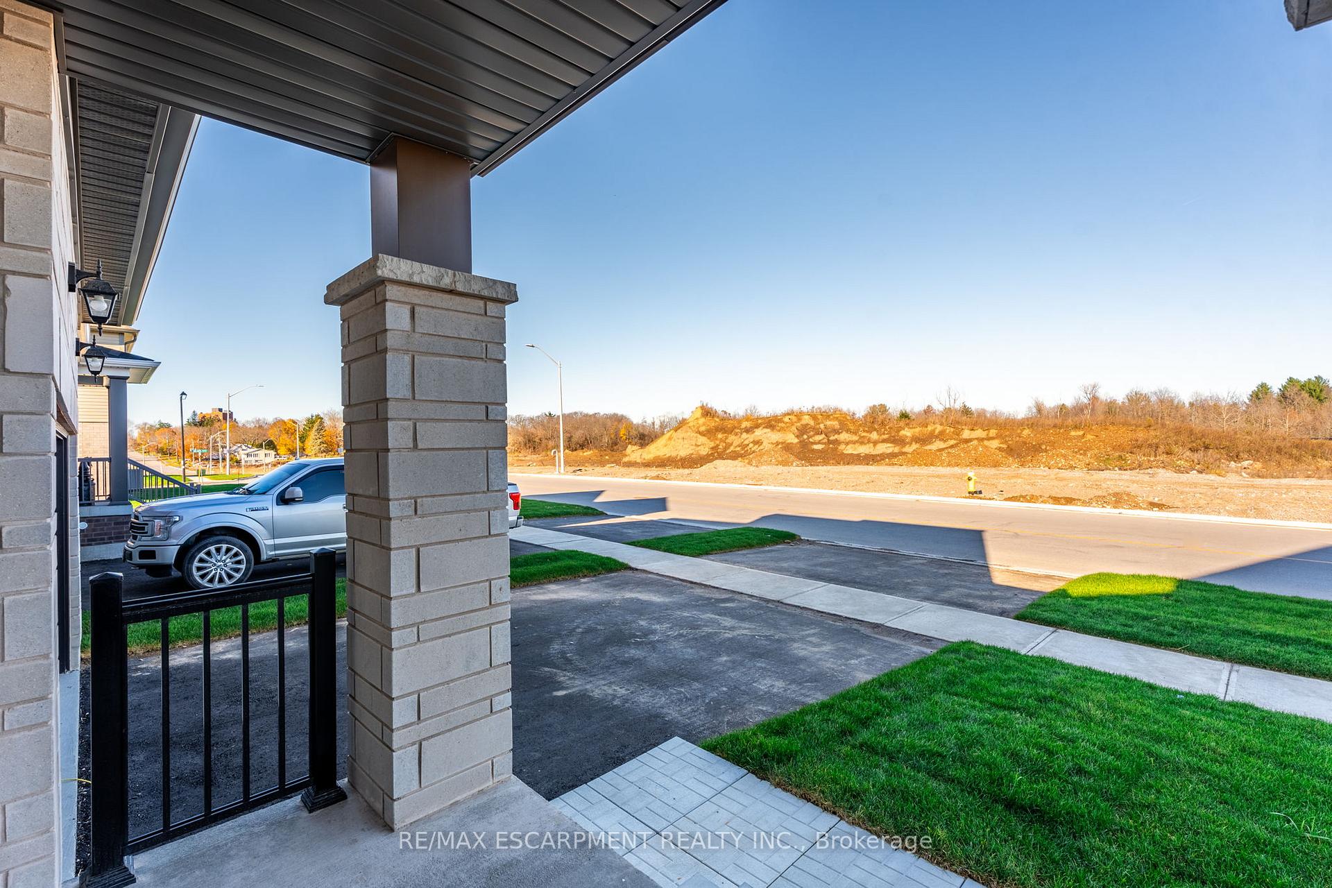 Photo 5 of 127 Bendemere Road, Brant, Paris — HOMEH
