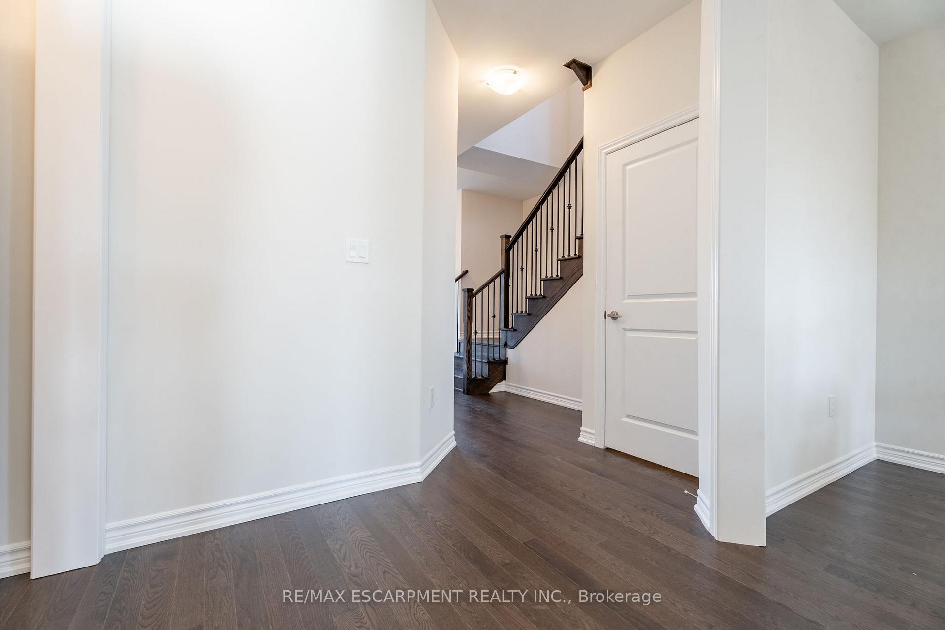 Photo 12 of 127 Bendemere Road, Brant, Paris — HOMEH
