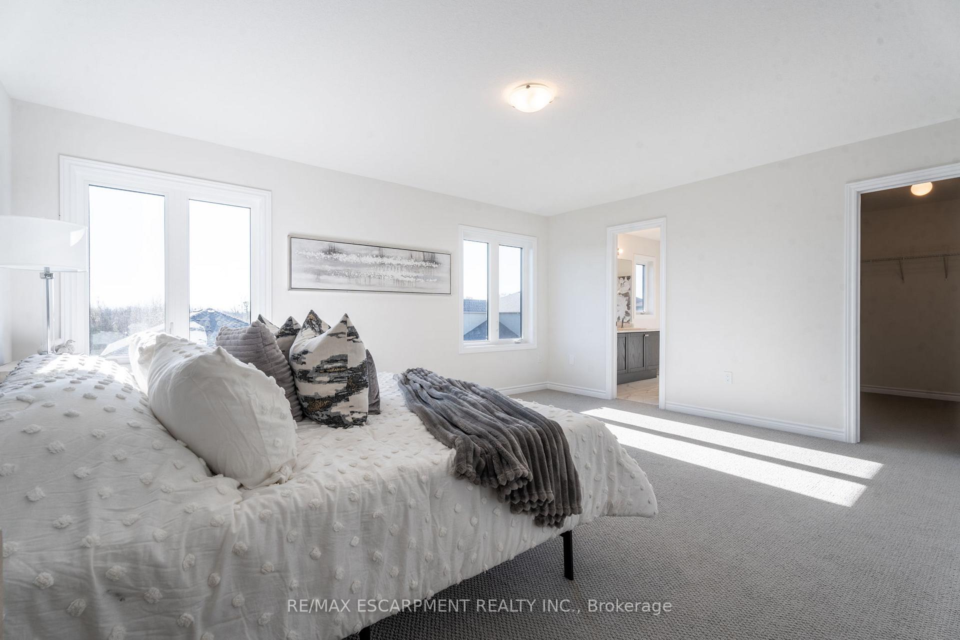 Photo 24 of 127 Bendemere Road, Brant, Paris — HOMEH