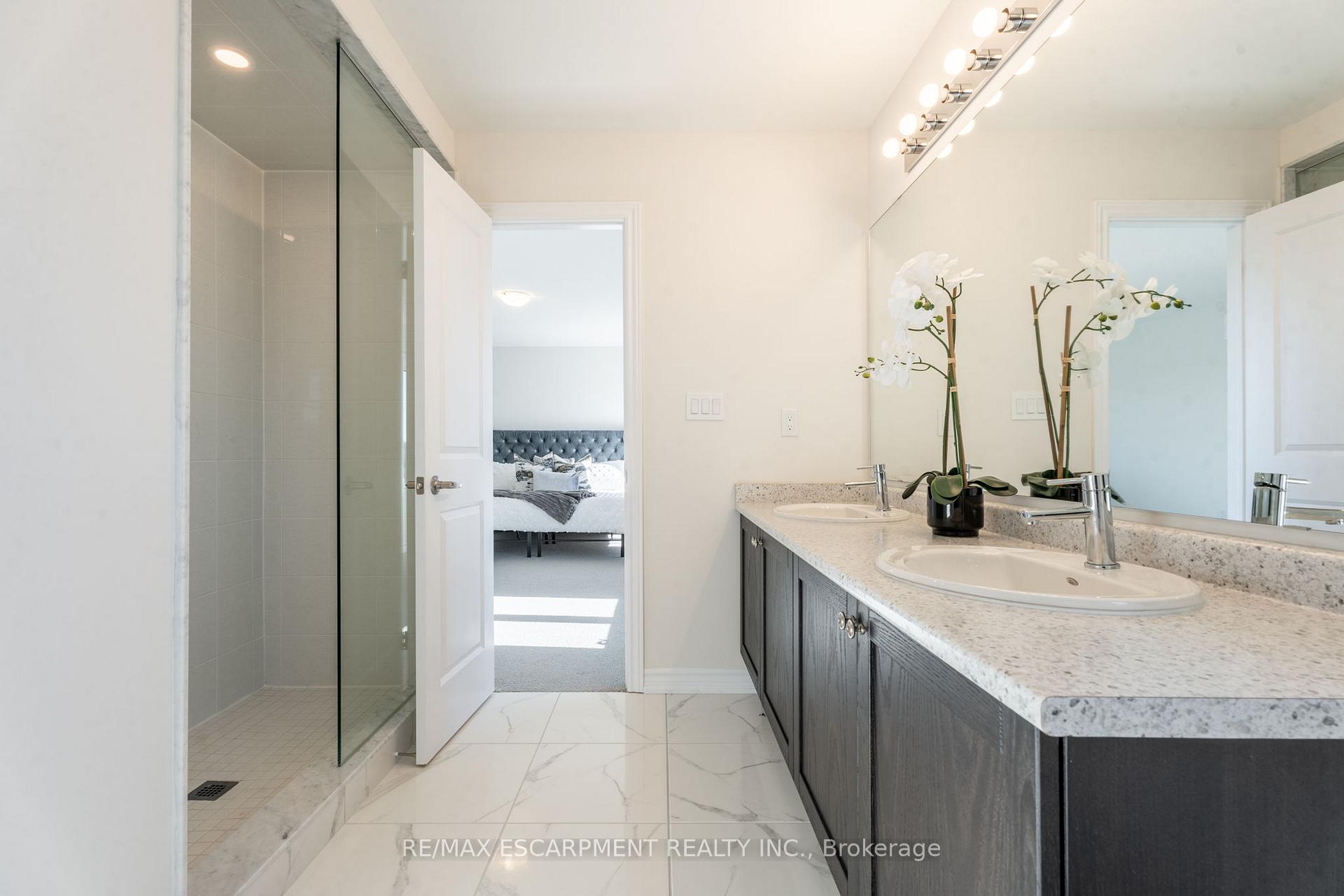 Photo 28 of 127 Bendemere Road, Brant, Paris — HOMEH