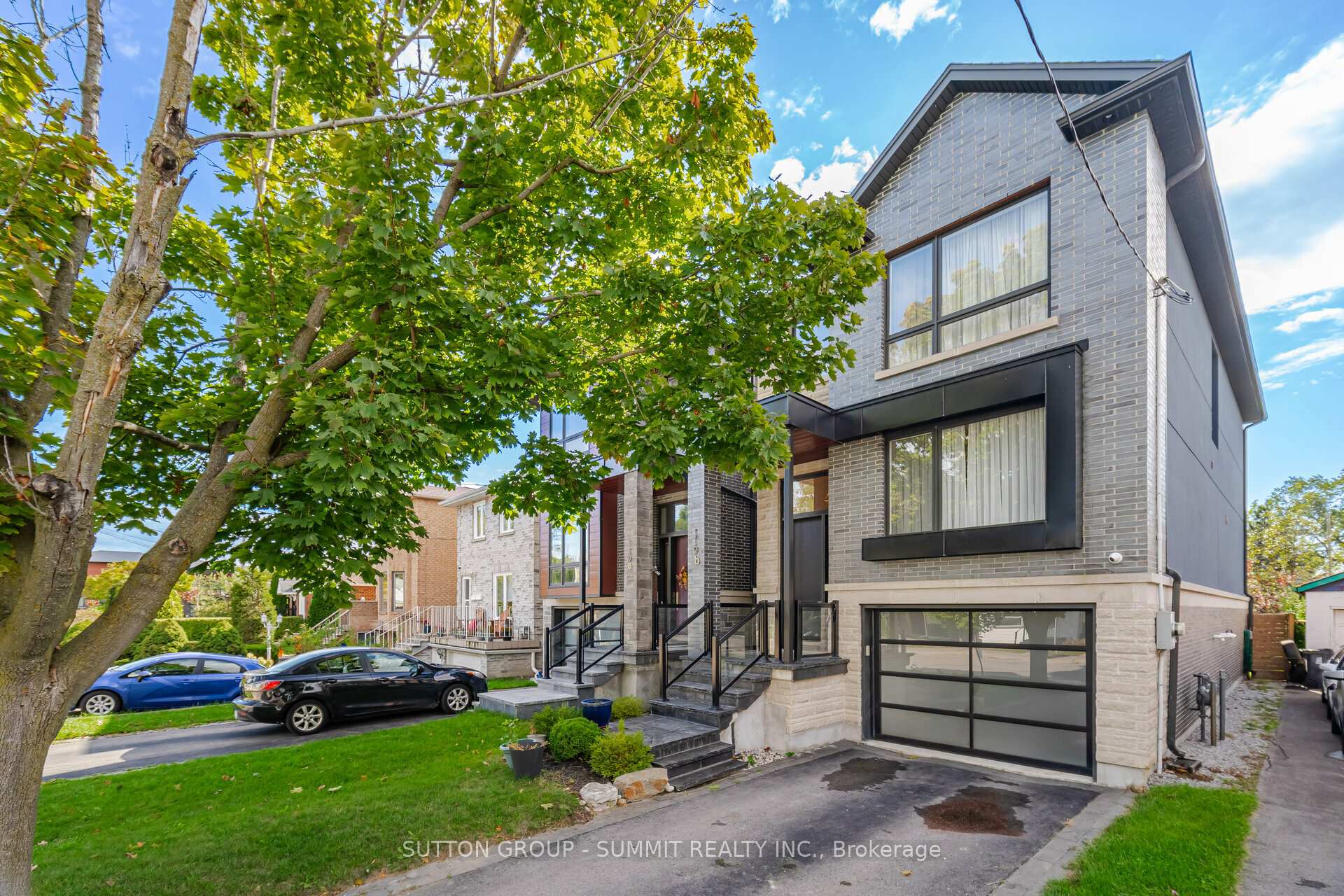 Front of 119B Hillside Avenue