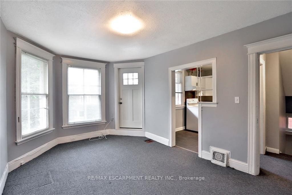 Photo 10 of Unit B, 89 Burris Street, Hamilton, St. Clair — HOMEH