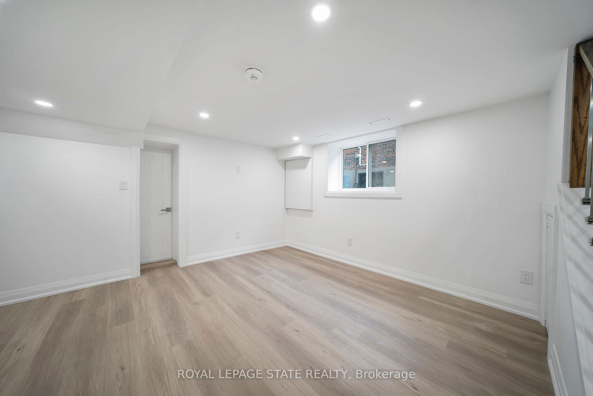 Photo 16 of Unit Unit 2, 172 East 34th Street, Hamilton, Raleigh — HOMEH