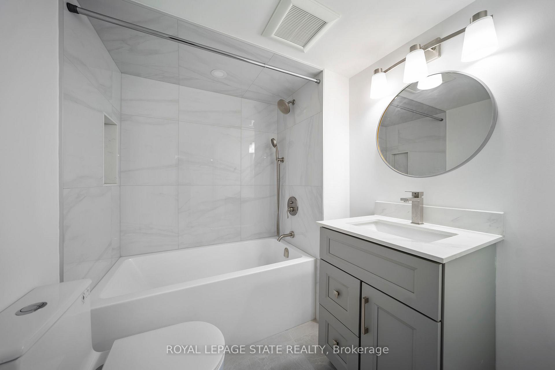 Photo 10 of Unit Unit 2, 172 East 34th Street, Hamilton, Raleigh — HOMEH