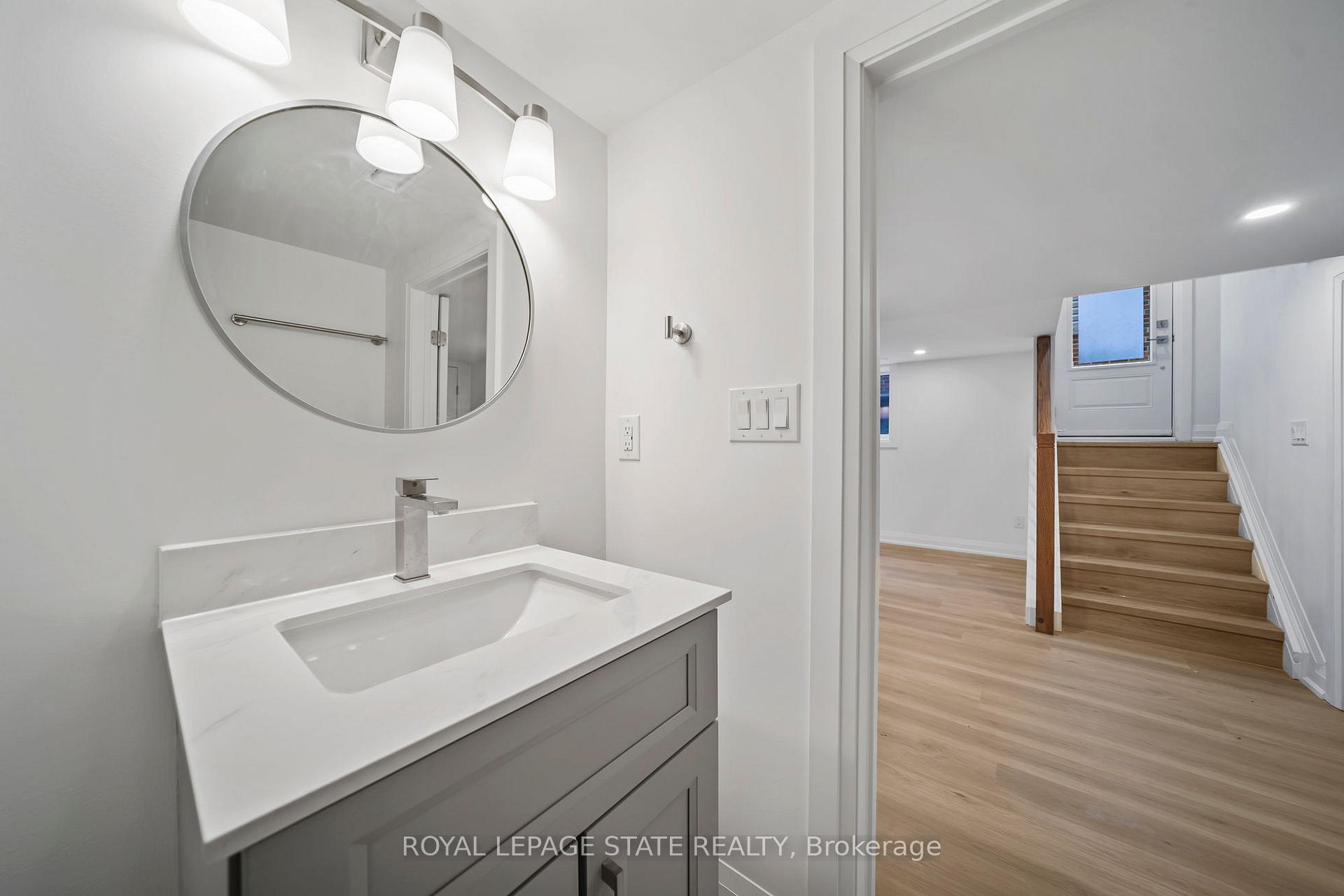 Photo 12 of Unit Unit 2, 172 East 34th Street, Hamilton, Raleigh — HOMEH