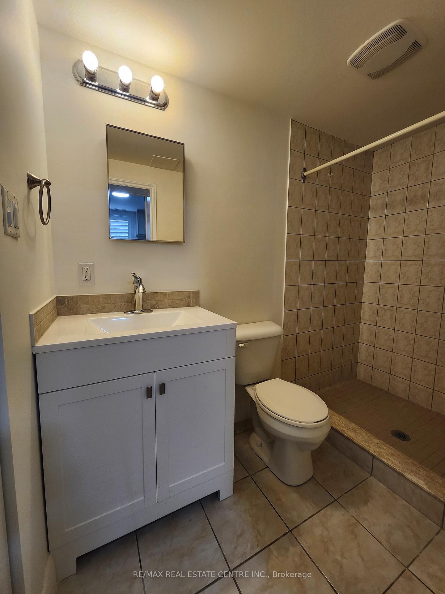 Photo 5 of Unit 2, 109 Bruce Street, Kitchener — HOMEH