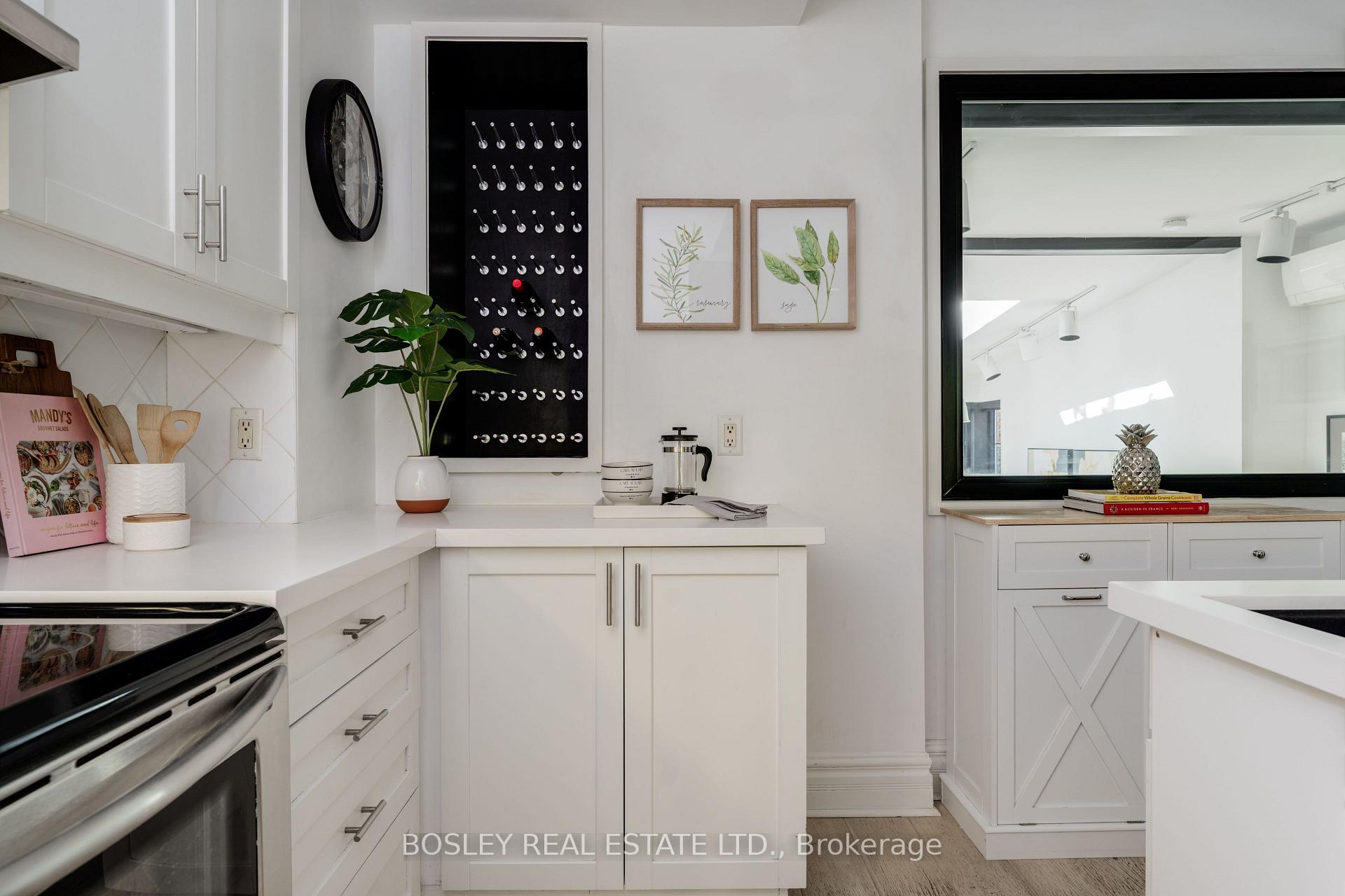 Photo 9 of 812 Duplex Avenue, Toronto, Lawrence Park South — HOMEH
