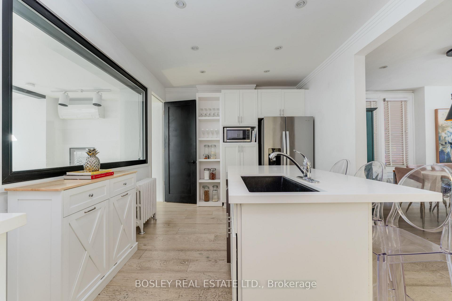 Photo 10 of 812 Duplex Avenue, Toronto, Lawrence Park South — HOMEH