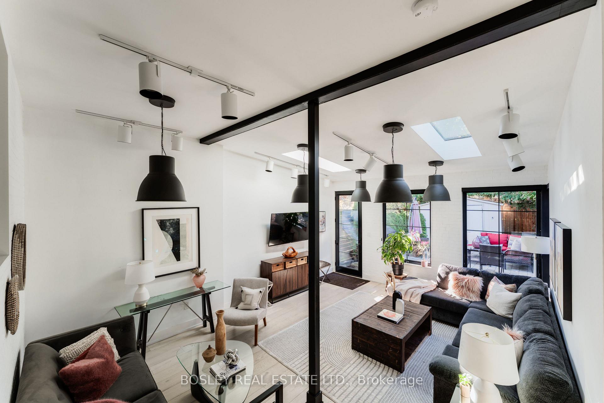 Photo 12 of 812 Duplex Avenue, Toronto, Lawrence Park South — HOMEH