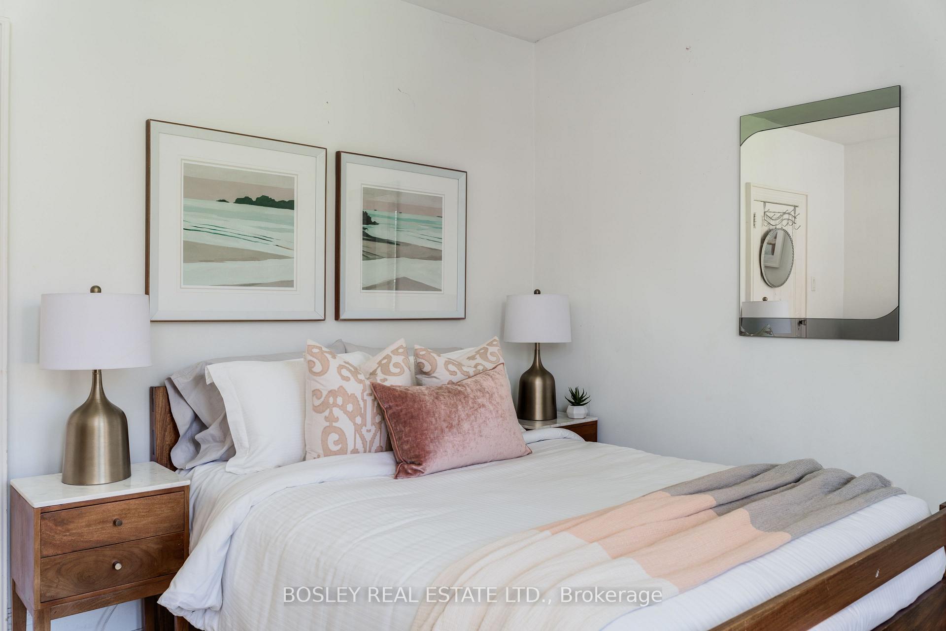 Photo 17 of 812 Duplex Avenue, Toronto, Lawrence Park South — HOMEH