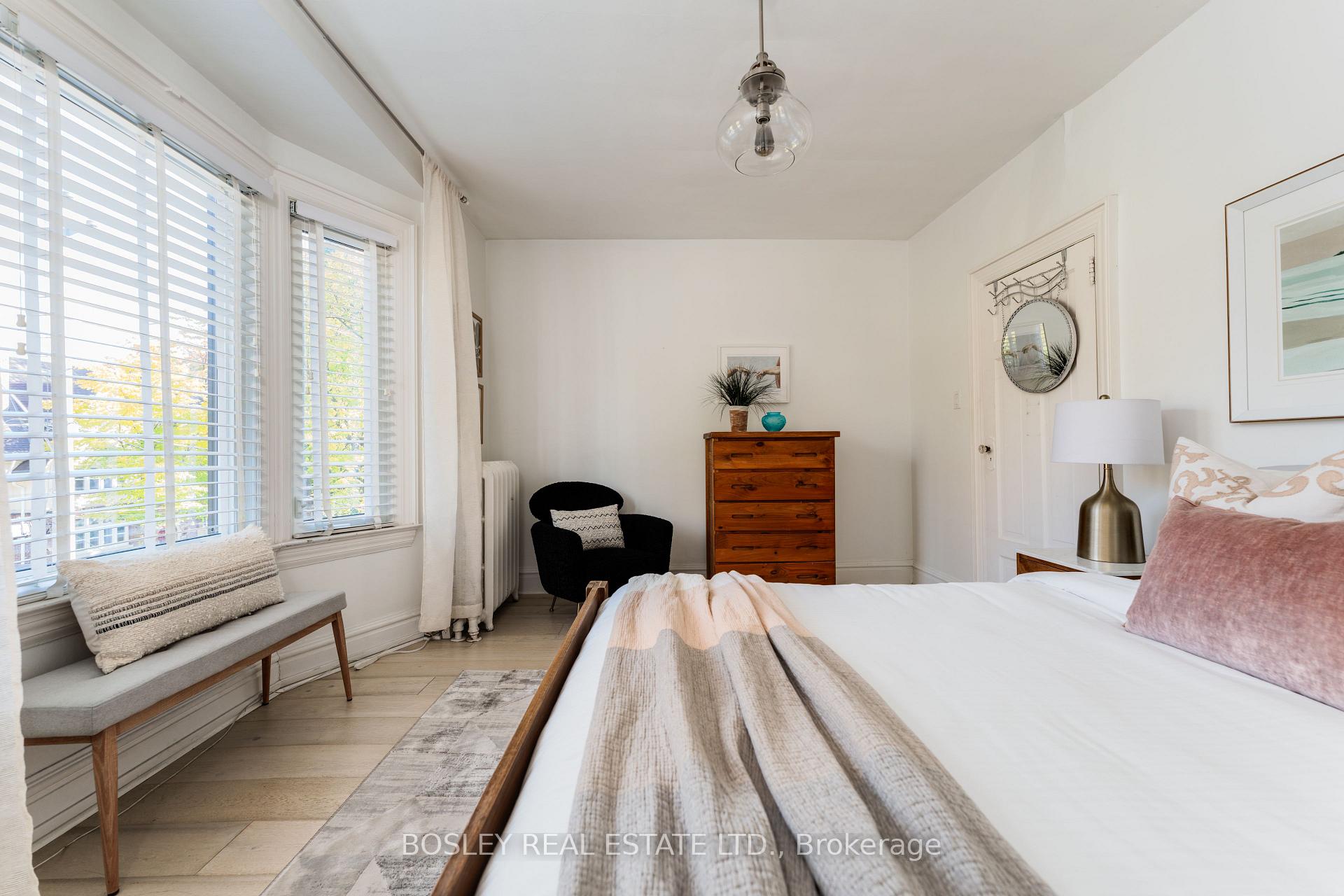 Photo 21 of 812 Duplex Avenue, Toronto, Lawrence Park South — HOMEH
