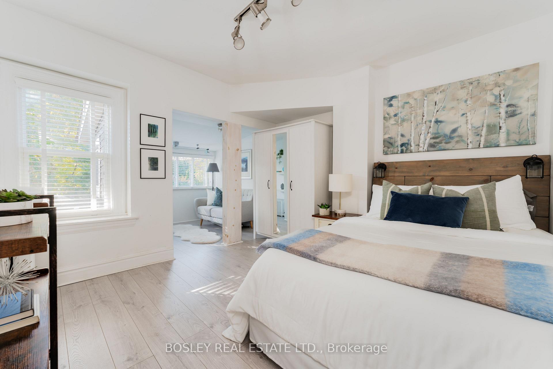 Photo 23 of 812 Duplex Avenue, Toronto, Lawrence Park South — HOMEH