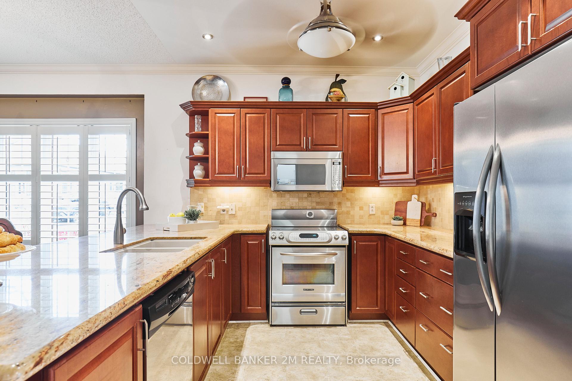 Photo 6 of 17 Garden Manor Place, Clarington, Newcastle — HOMEH