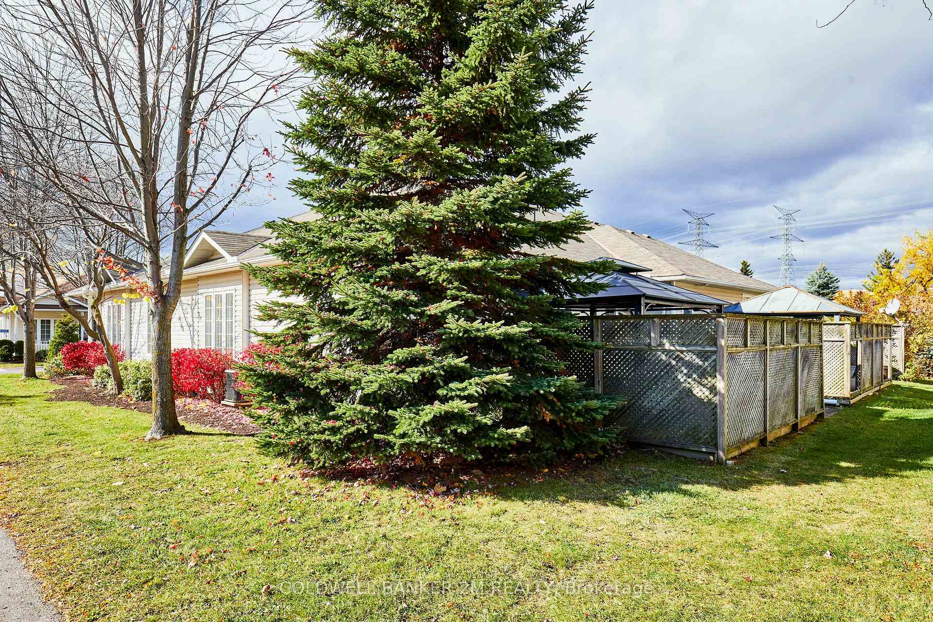 Photo 9 of 17 Garden Manor Place, Clarington, Newcastle — HOMEH